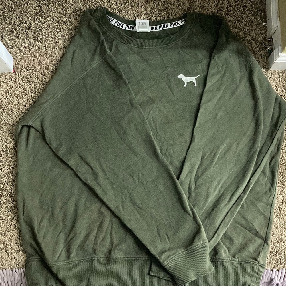 Navy green Pink crewneck